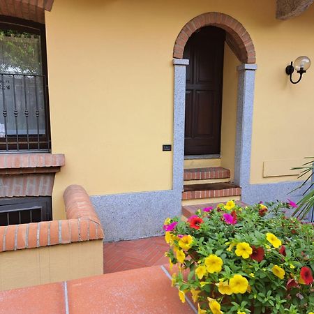 Monolocale Dalia Abbadesse Guest House Milano Eksteriør billede